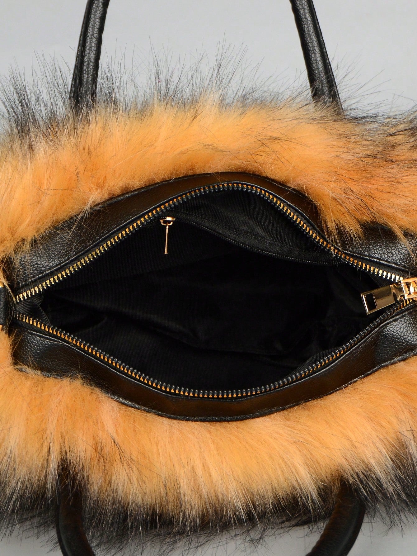 Furry on the go Bag
