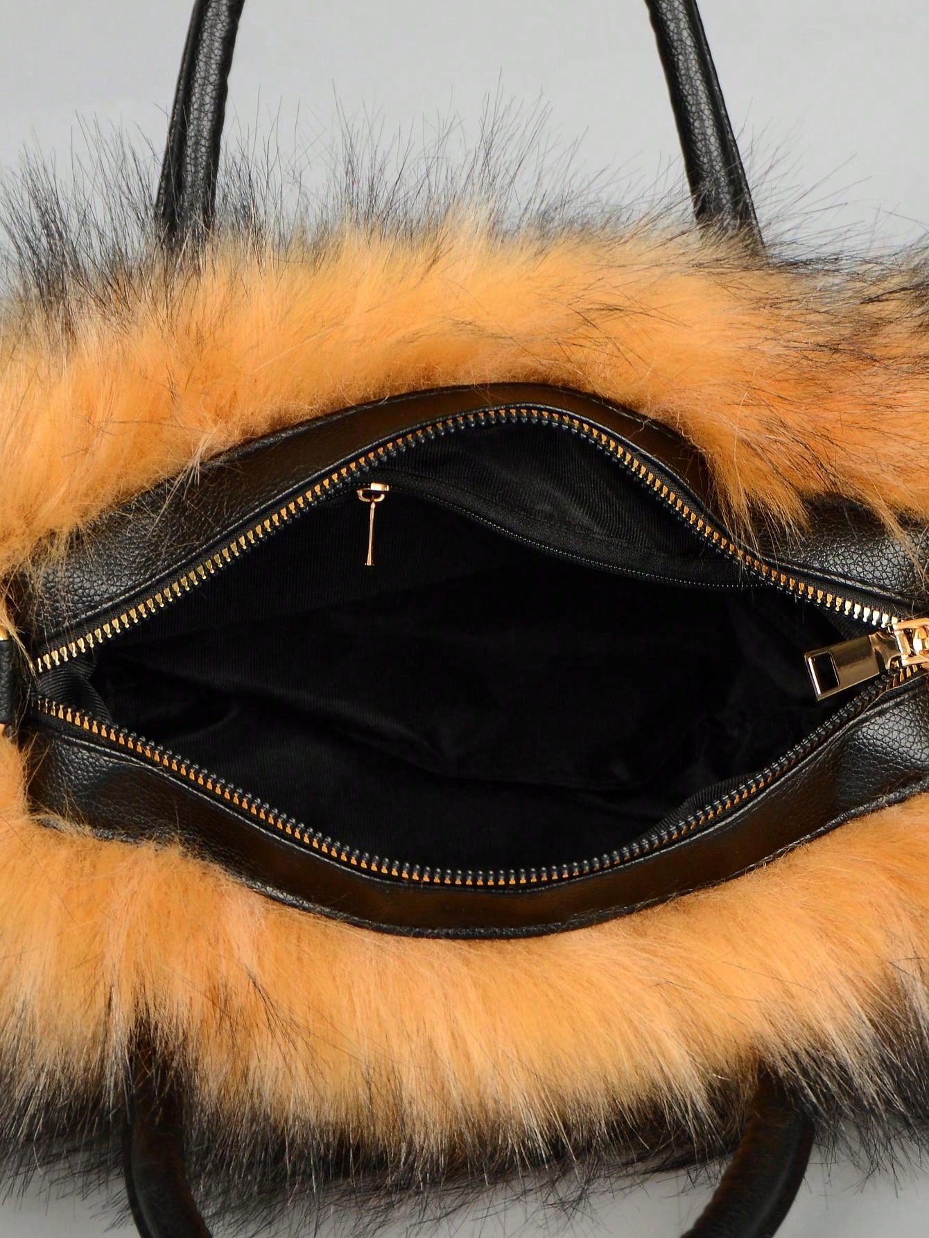 Furry on the go Bag